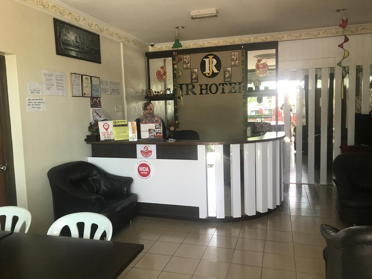 Jr Hotel Sitiawan Exterior photo